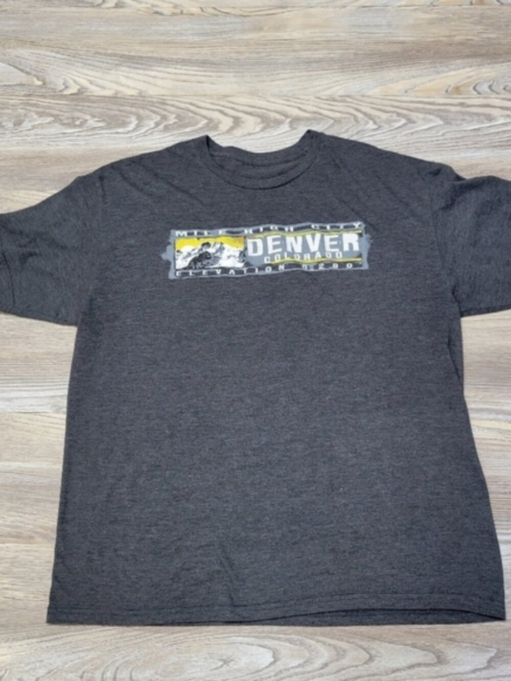 Denver Colorado Shirt Size Large gray - Picture 5 of 5